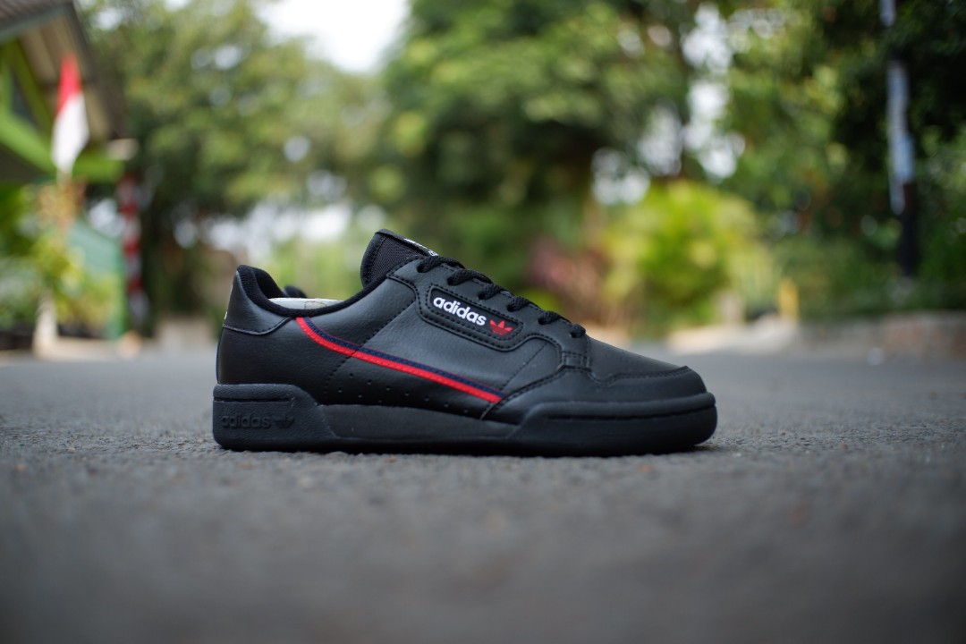 adidas continental 80 harga