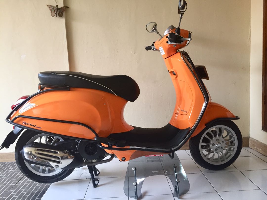 Vespa Sprint Bagol Warna Biru