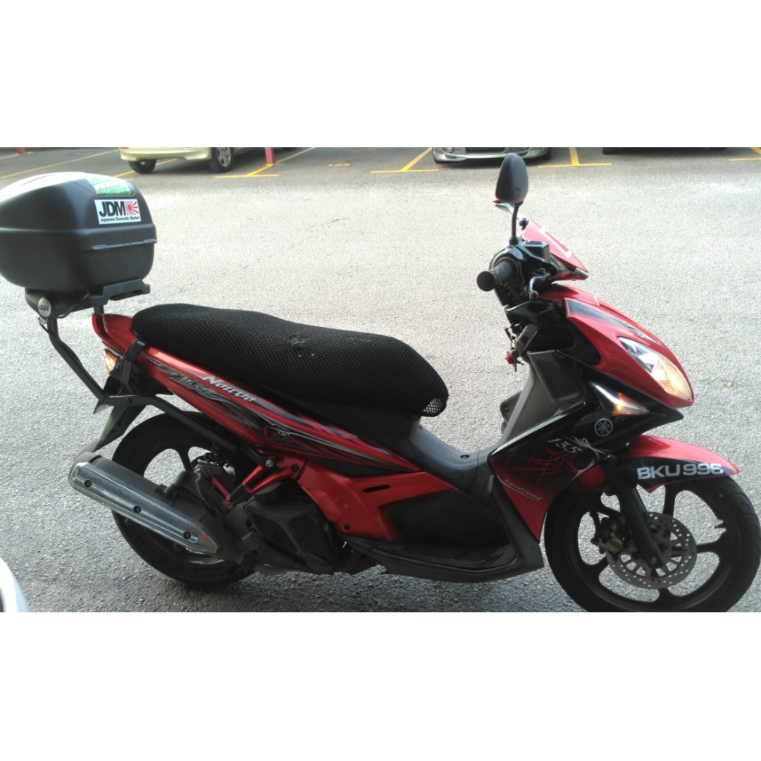 Yamaha nouvo lc 135 outlet scooter