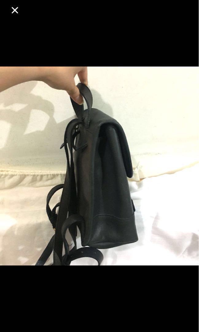 💯% Authentic & Original Coach Backpack (Category: Luxury Bags & Wallets) located in Manila. Submitted by 1075pcampadormitory (Listing ID 175180723, Image 2). Description: ..
