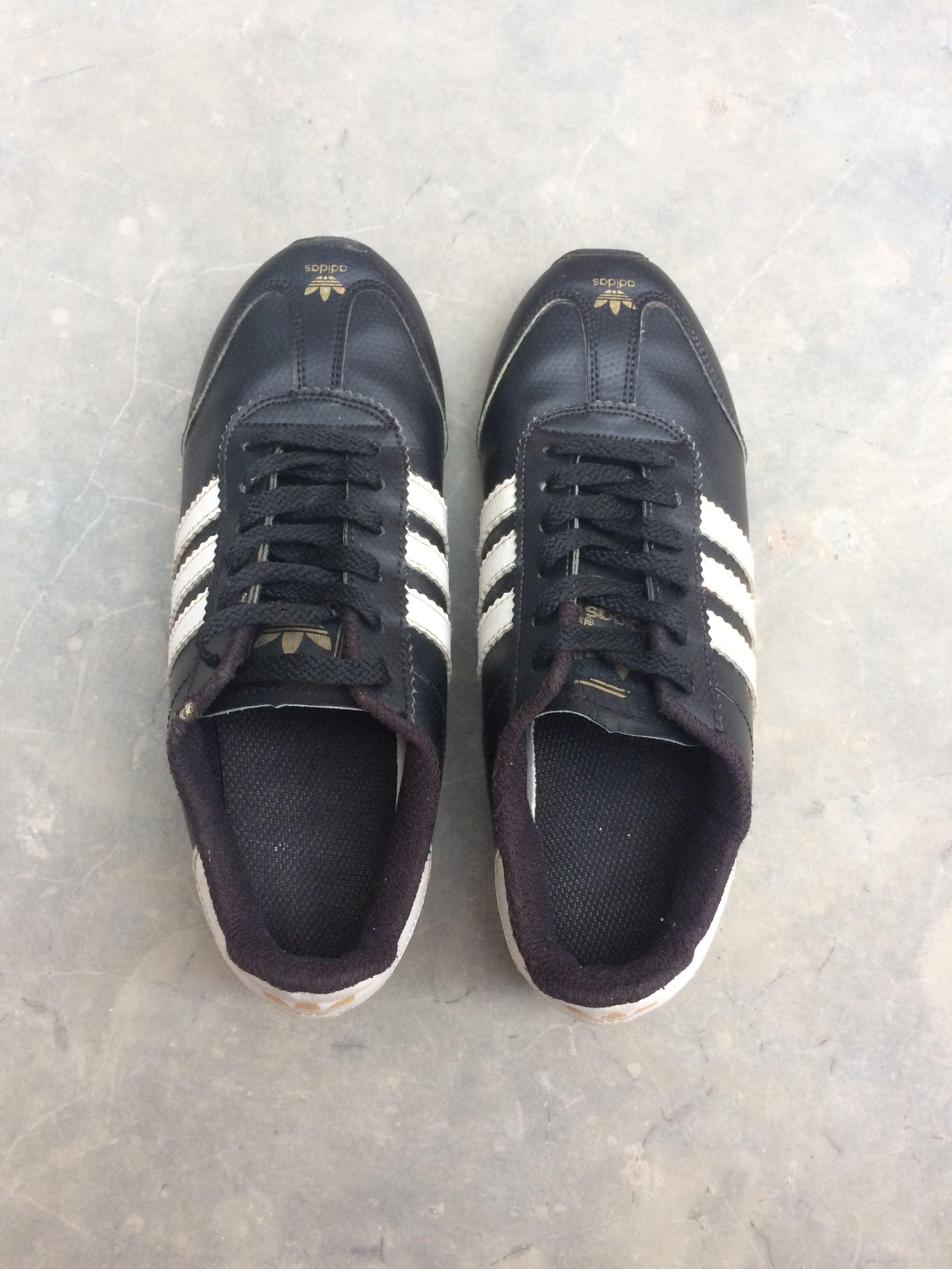 Sepatu adidas hotsell italy original