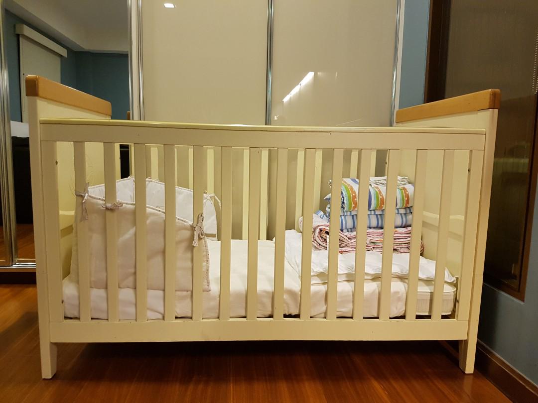 Mothercare humphrey's outlet corner cot bed