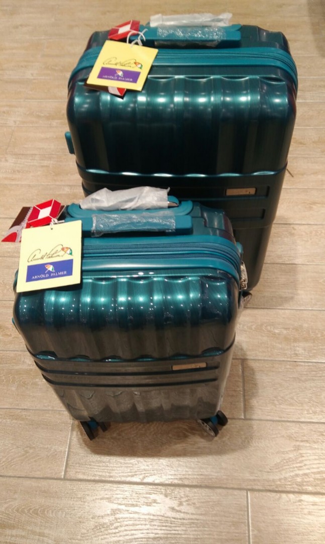 Arnold palmer discount luggage price