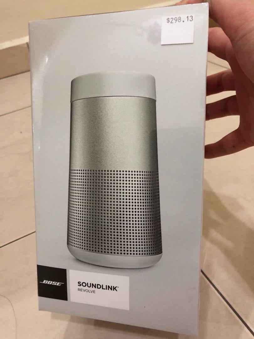 Bose Soundlink Revolve Portable Bluetooth 360 Speaker Electronics Audio On Carousell