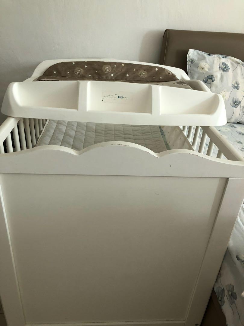 brevi changing table