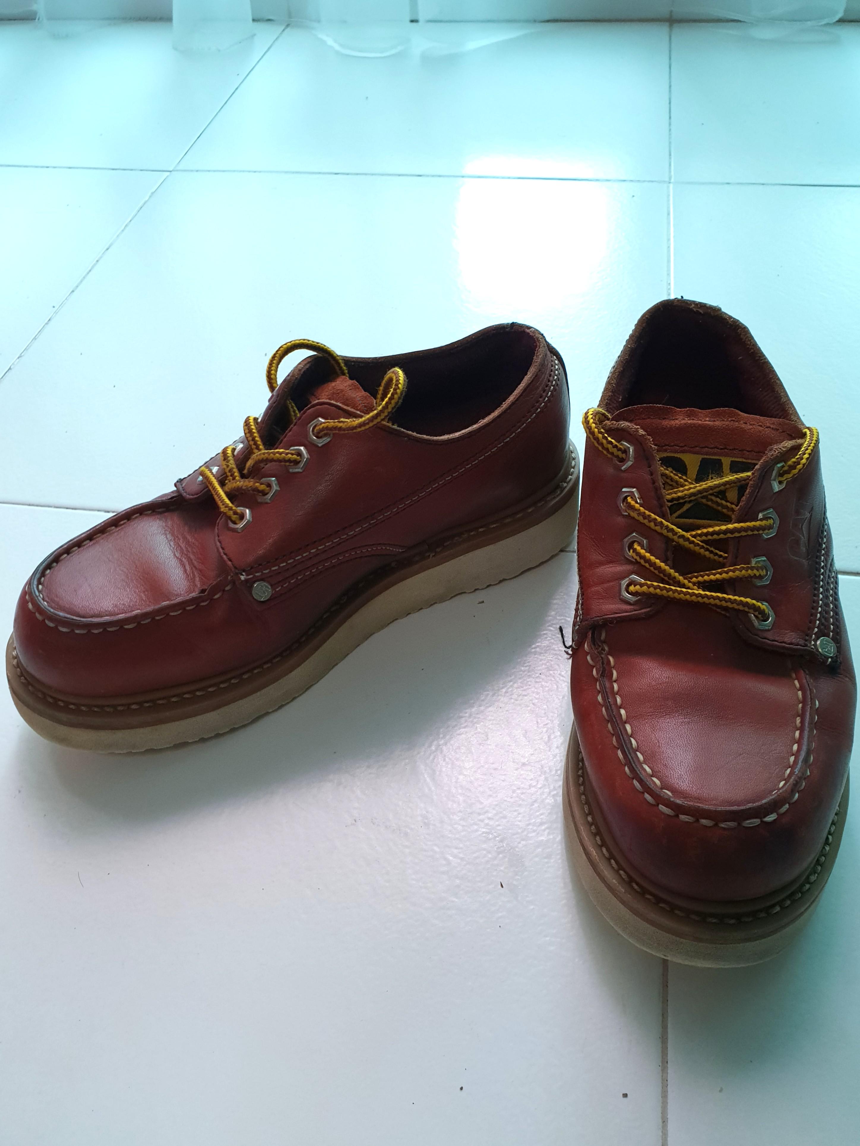Caterpillar Low Cut Boots, Men's Fashion, Footwear, Boots on Carousell