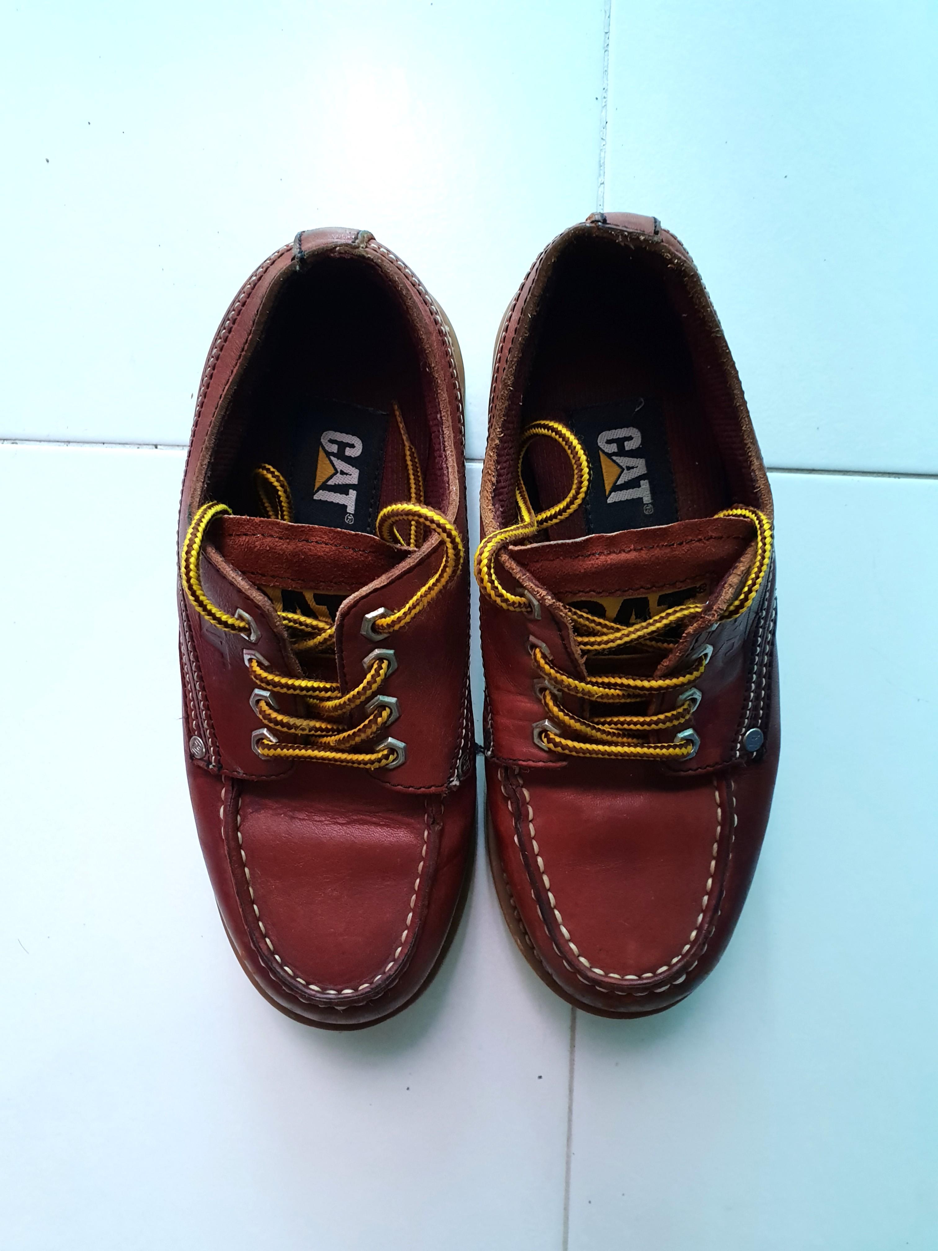 Caterpillar Low Cut Boots, Men's Fashion, Footwear, Boots on Carousell