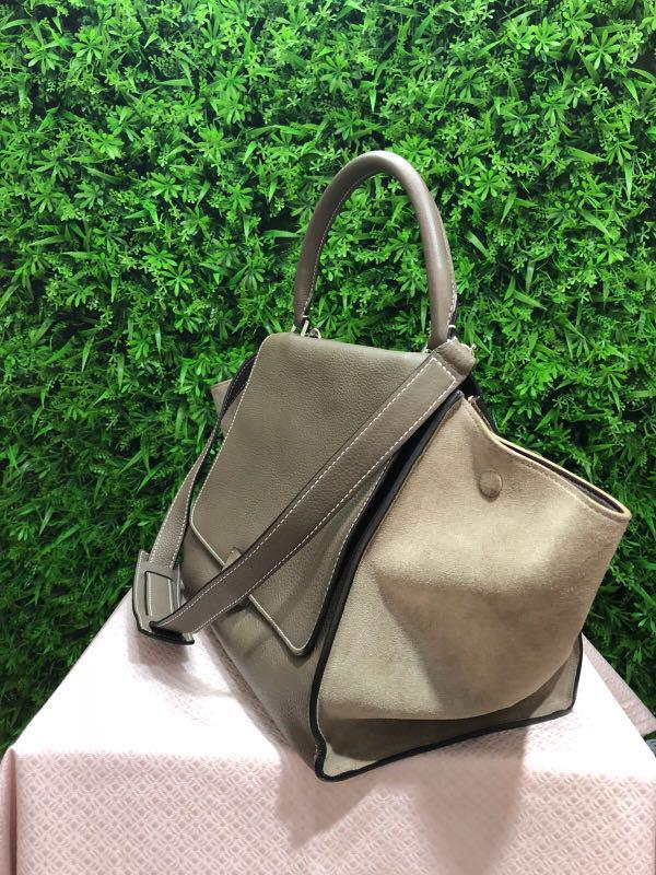 Celine Trapeze small size, 名牌, 手袋及銀包 Carousell