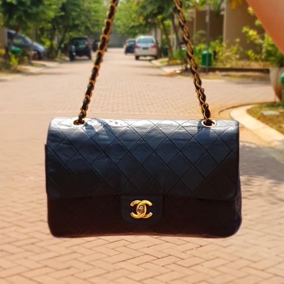 Shop authentic Chanel Classic Crocodile Jumbo Single Flap Bag at revogue  for just USD 11,000.00