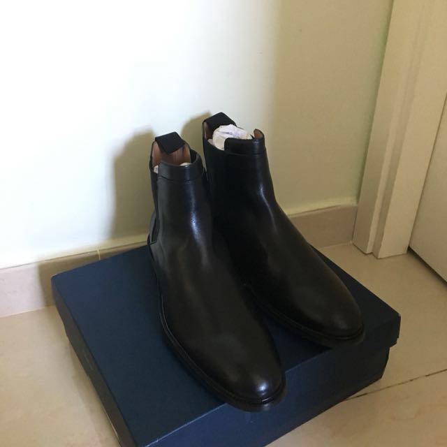 Cole haan warren chelsea boots on sale