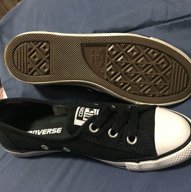 converse ballet flat