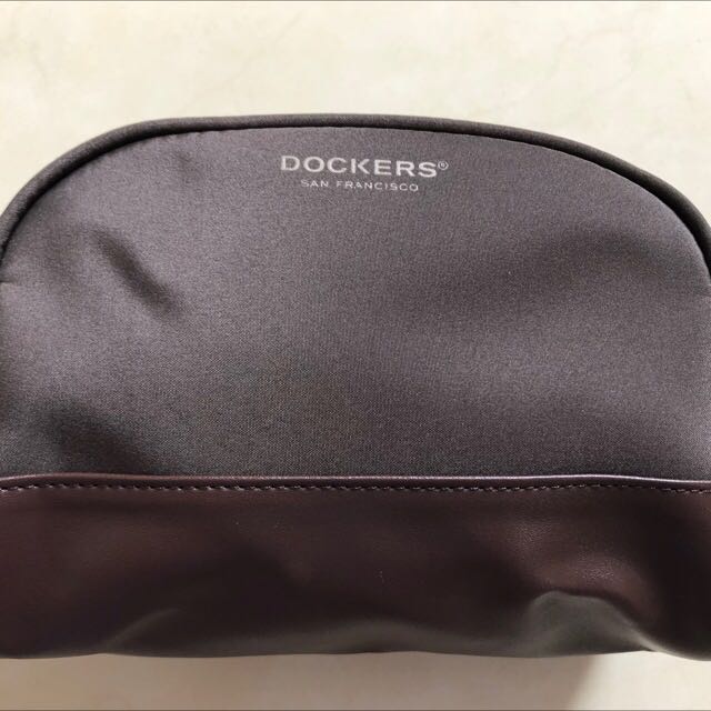 dockers toiletry bag