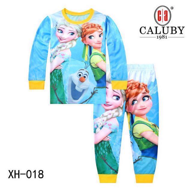 baby frozen pyjamas