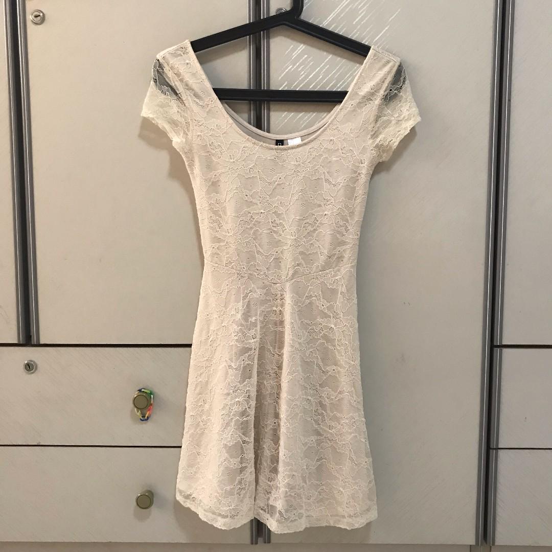 Gorgeous H M Off White Lace Dress Boho Chic Size Xs S Rom Wedding Women S Fashion Clothes Dresses Skirts On Carousell