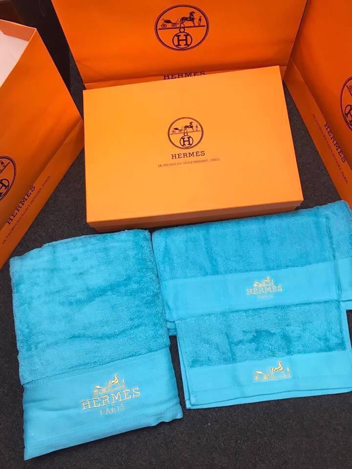 Hermes best sale towel set