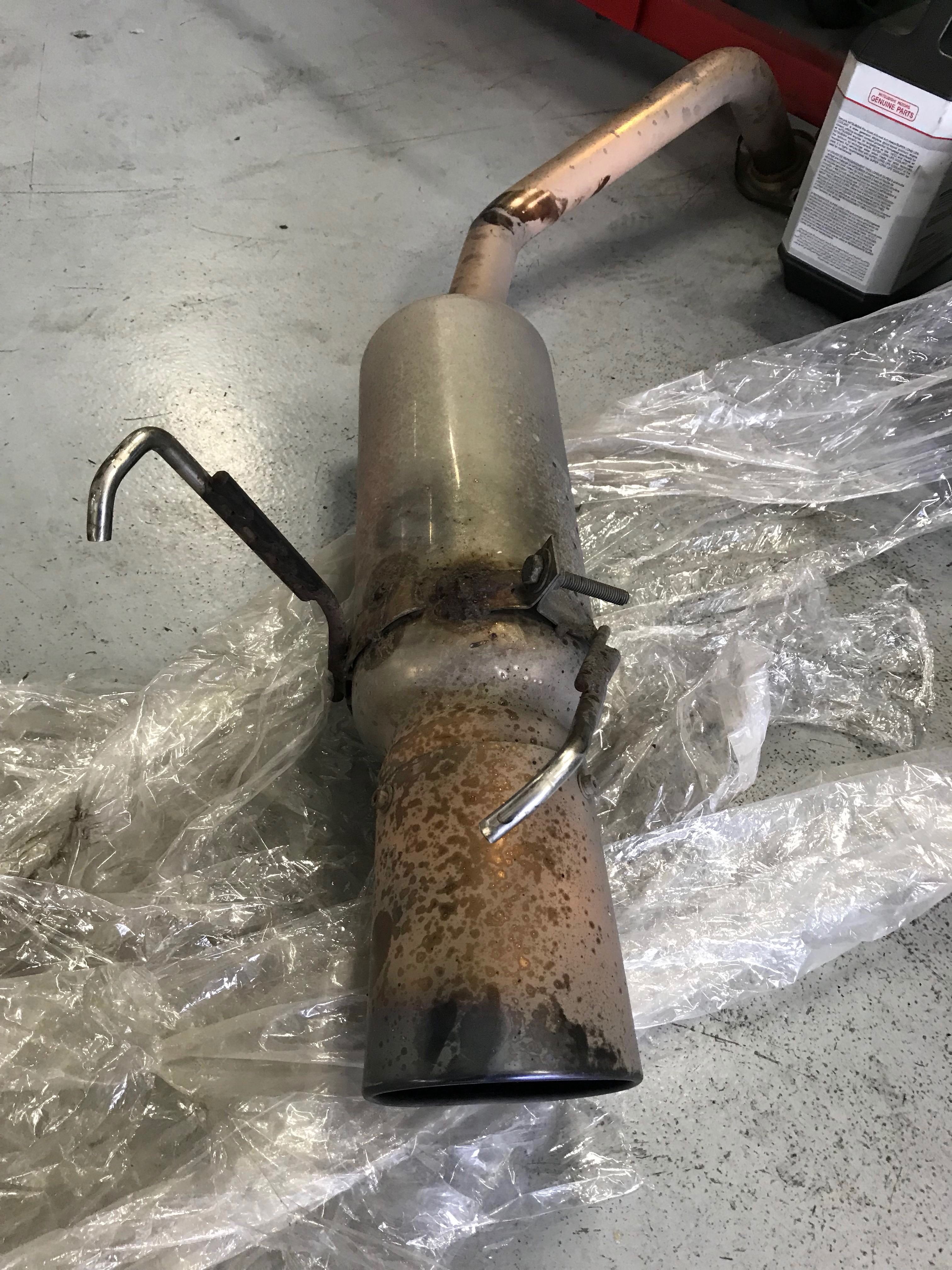 Advance mufflers outlet
