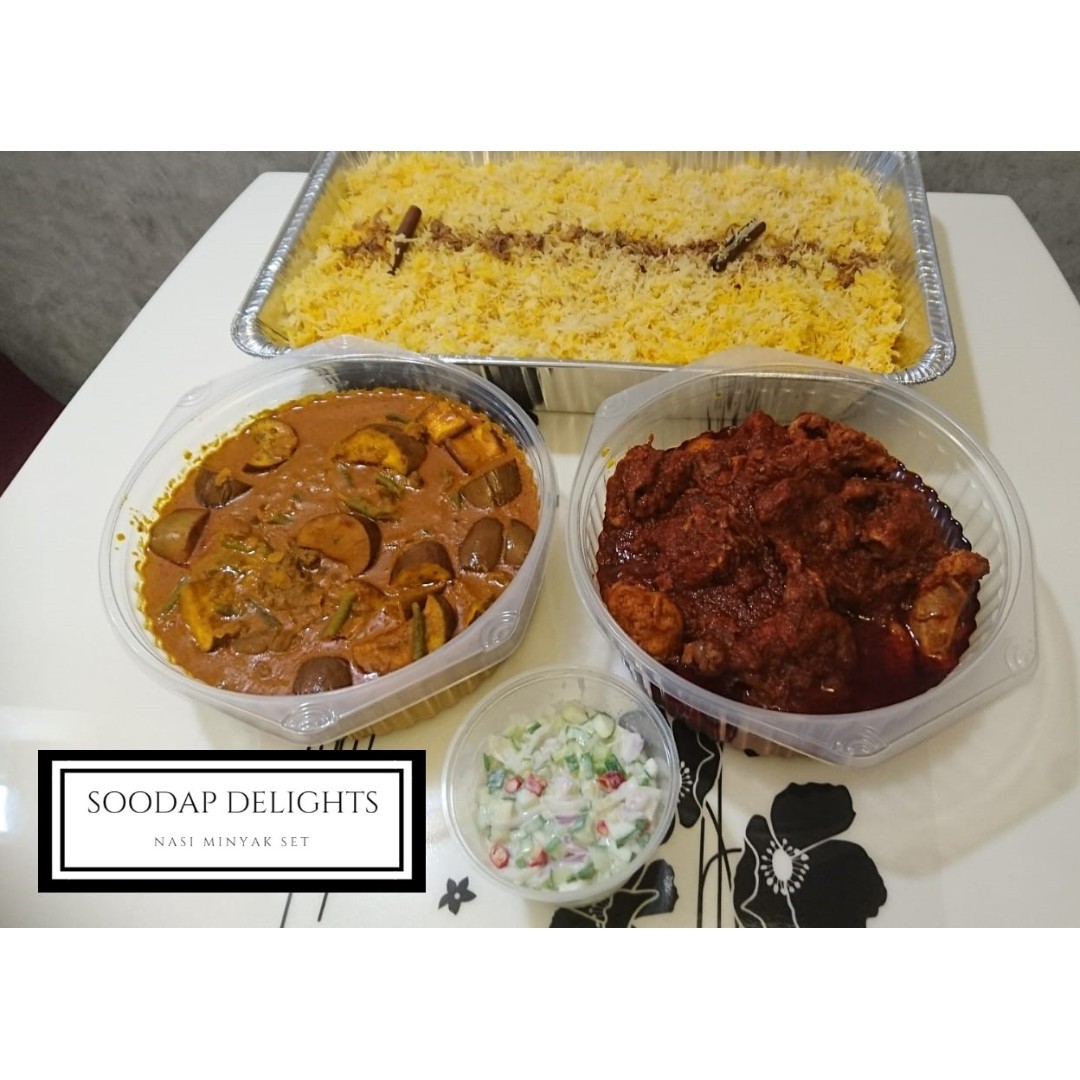 Nasi Minyak Set Bento Lunchbox Food Drinks Local Eats On Carousell