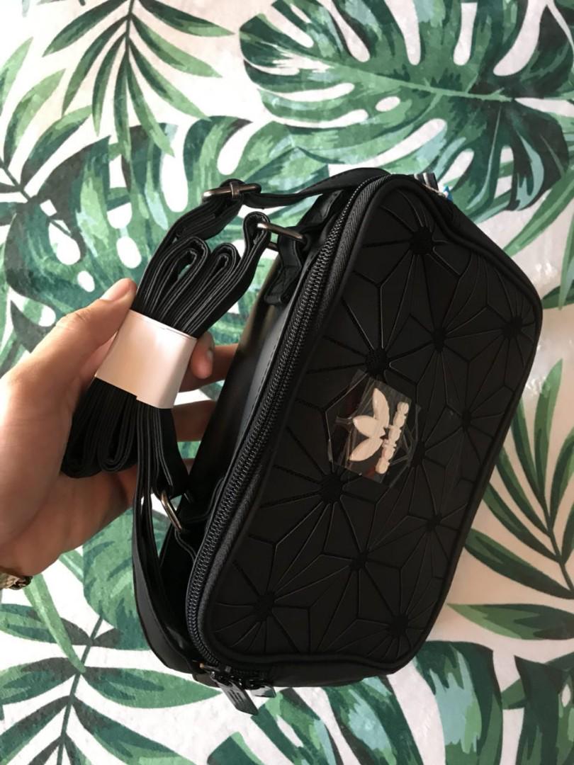 Adidas 3d mesh sling bag discount