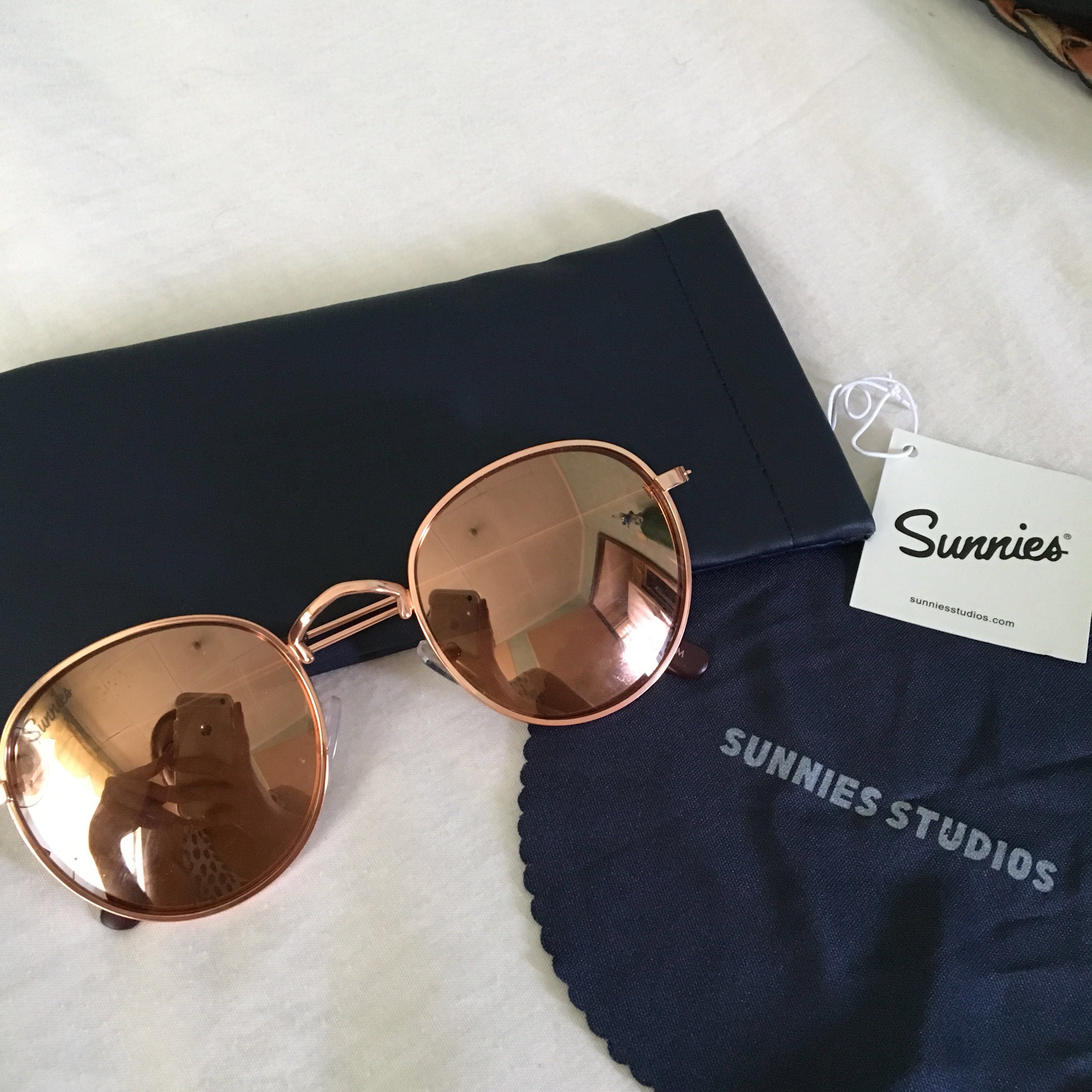Winona sunnies studios clearance