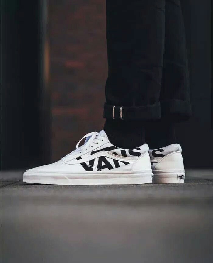 vans old skool big logo