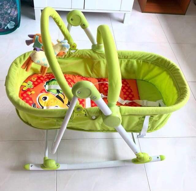 3 in 1 Baby Cot/Rocker/Seat, Babies & Kids, Baby Nursery & Kids