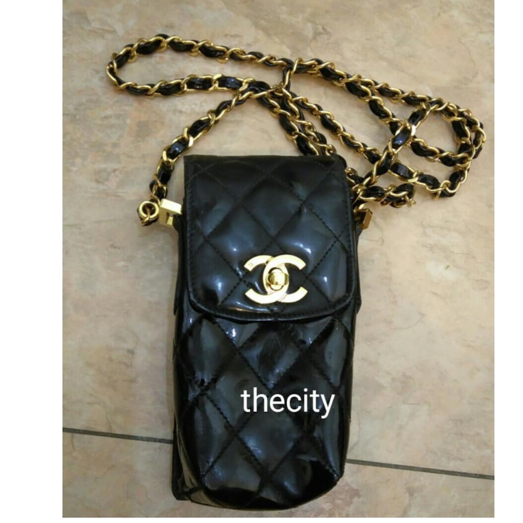 AUTHENTIC CHANEL LONG CHAIN CROSSBODY POUCH BAG IN PATENT LEATHER VINTAGE COLLECTOR S ITEM 24K GOLD PLATED HARDWARE