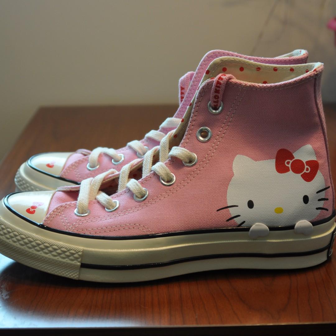 Hello kitty chuck store