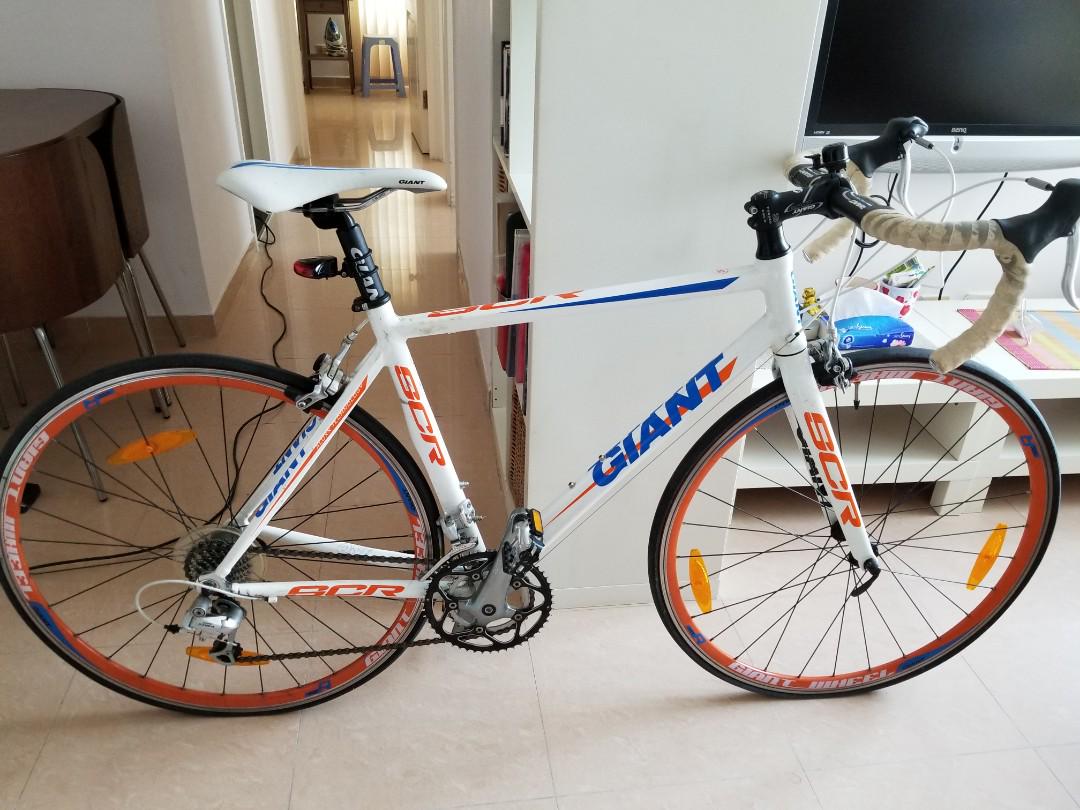giant scr bike