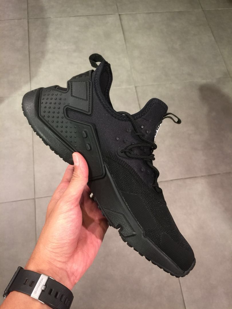 huarache drift triple black