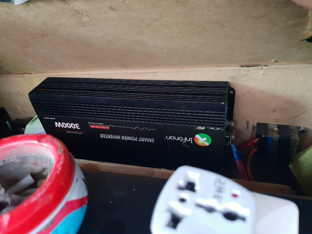 smoke machine & 3000w inverter, Car Accessories, Electronics & Lights