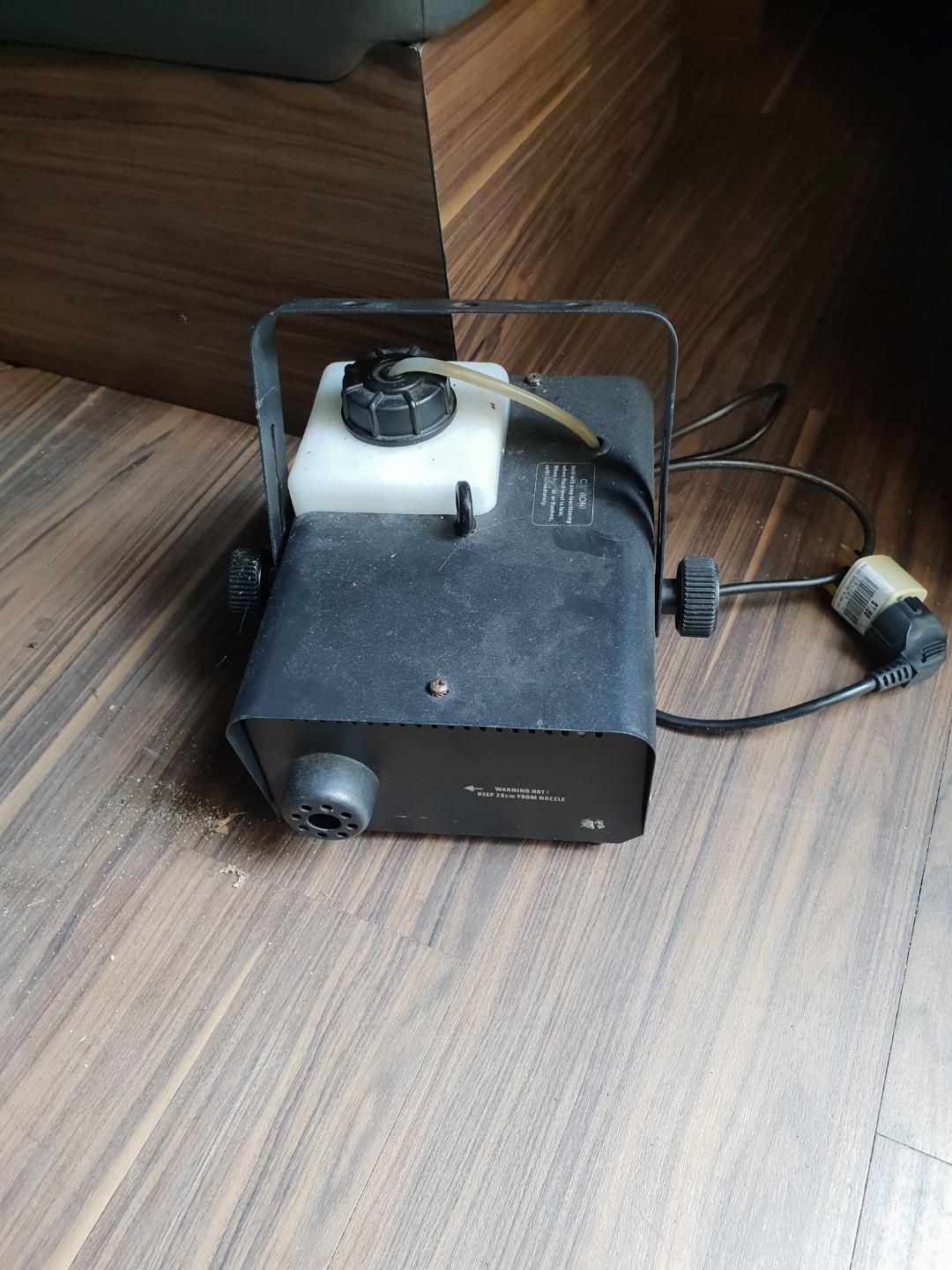 smoke machine & 3000w inverter, Car Accessories, Electronics & Lights