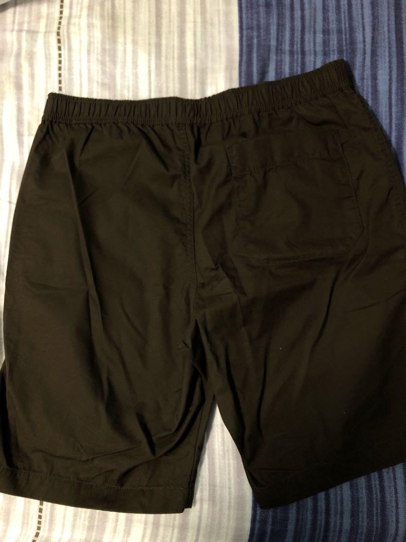 Stretchable short Clearance