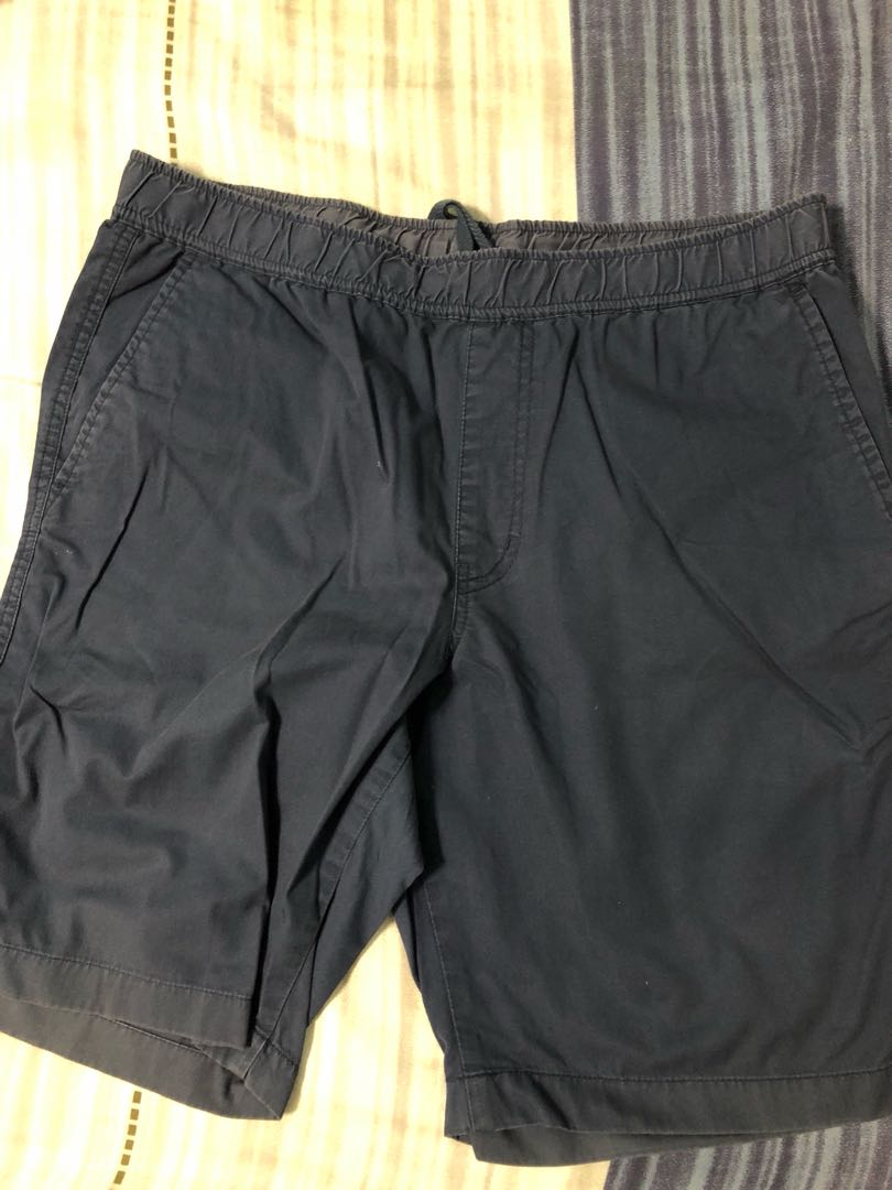 Stretchable short Clearance