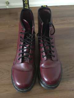 Women’s doc martins