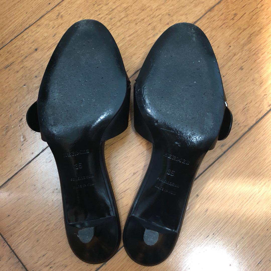 hermes black flip flops
