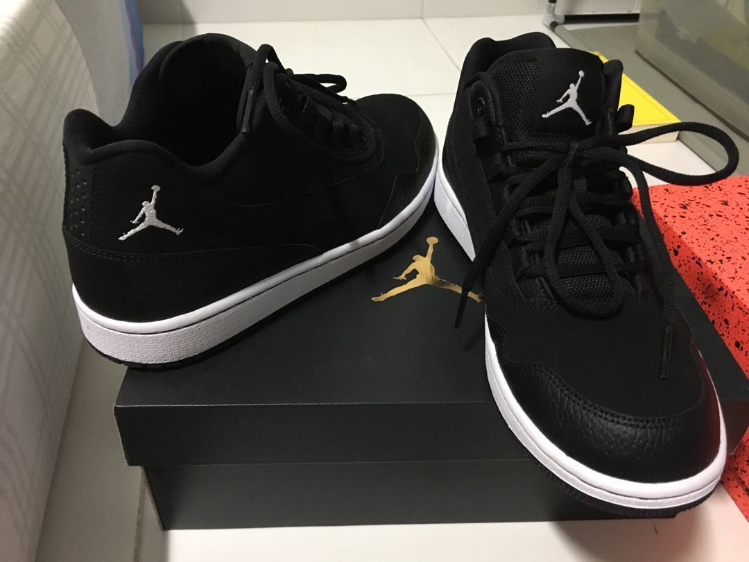 Air Jordan low, Men's Footwear, Sneakers on Carousell