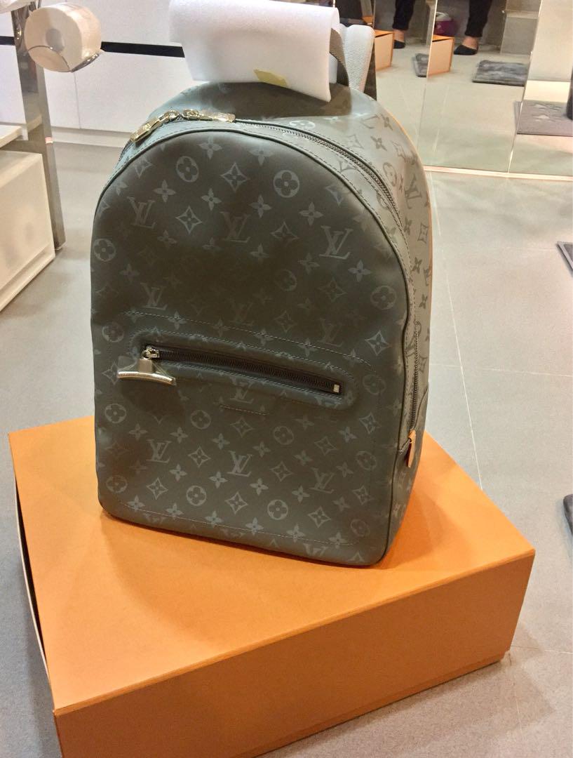 lv titanium bag