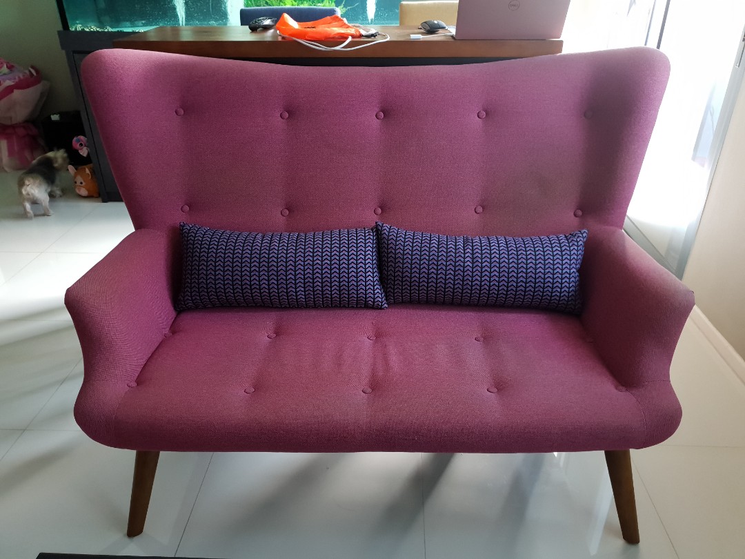 Dynamic 3 Seater Pink Sofa