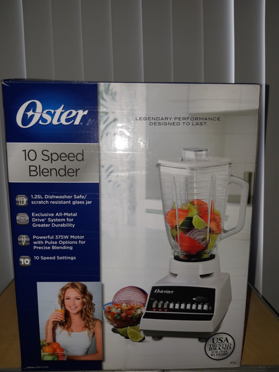 OSTER 10 Speed BLENDER (Category: Juicers, Blenders & Grinders) located in Makati City. Submitted by hanevy (Listing ID 186902177, Image 1). Description: FOR SALE : OSTER 10 Speed Blender 💥1.25L Dishwasher Safe/scratch resistant glass jar 💥Exclusive All-Metal Drive System for Greater Durability 💥Powerful 375W Motor with Pulse Options for Precise Blending 💥10 Speed Settings For inquiry DM/CALL.