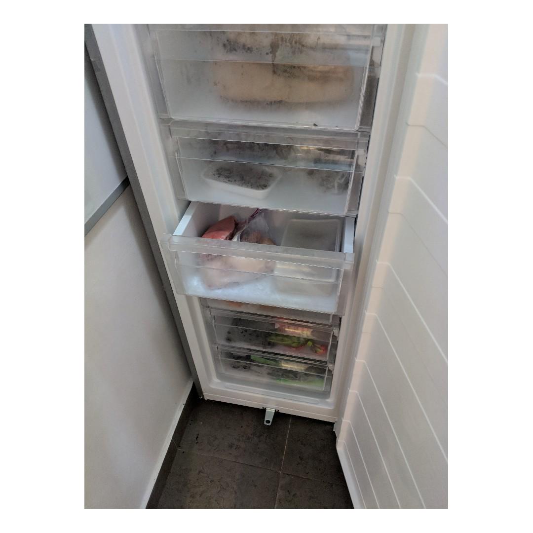 FREEZER stand alone, upright, TV & Home Appliances, Kitchen
