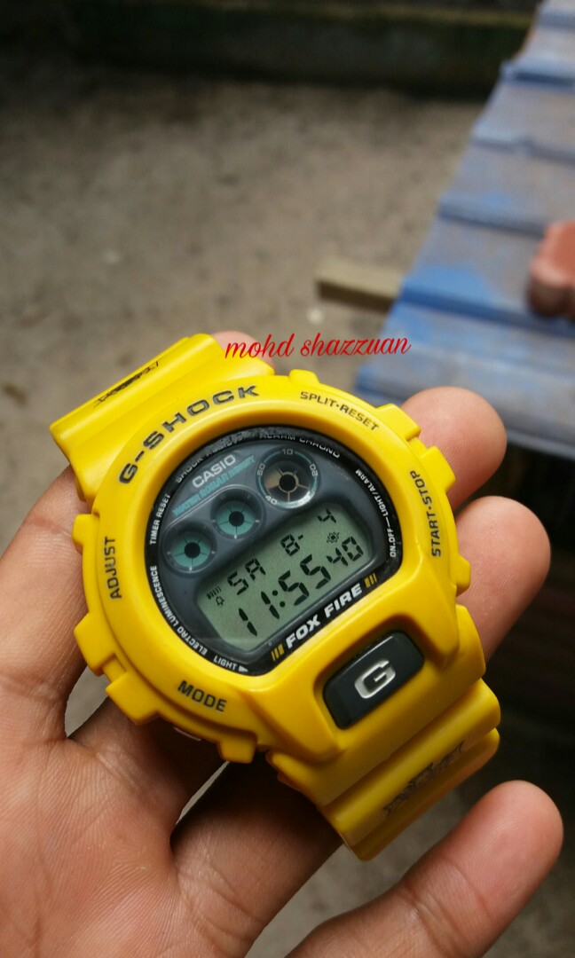 Gshock store dw6900 kuning