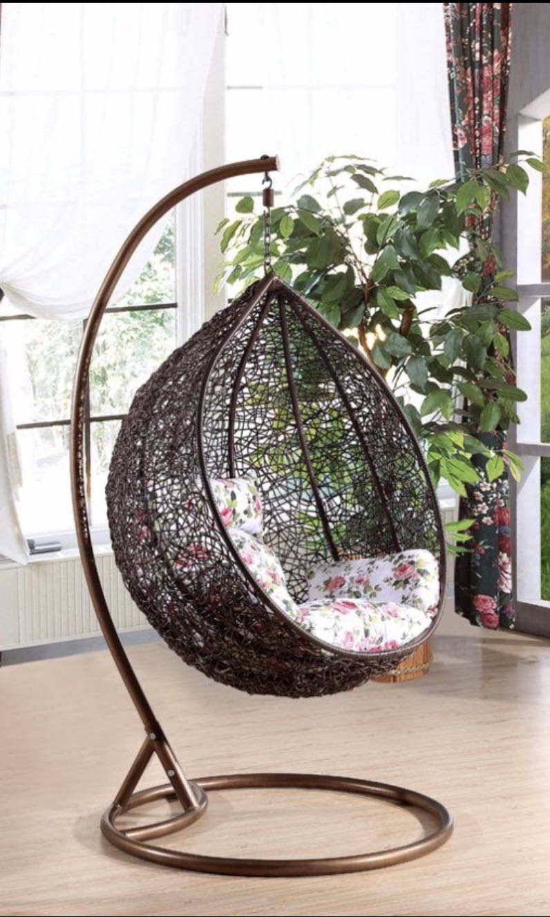 hanging rattan chair