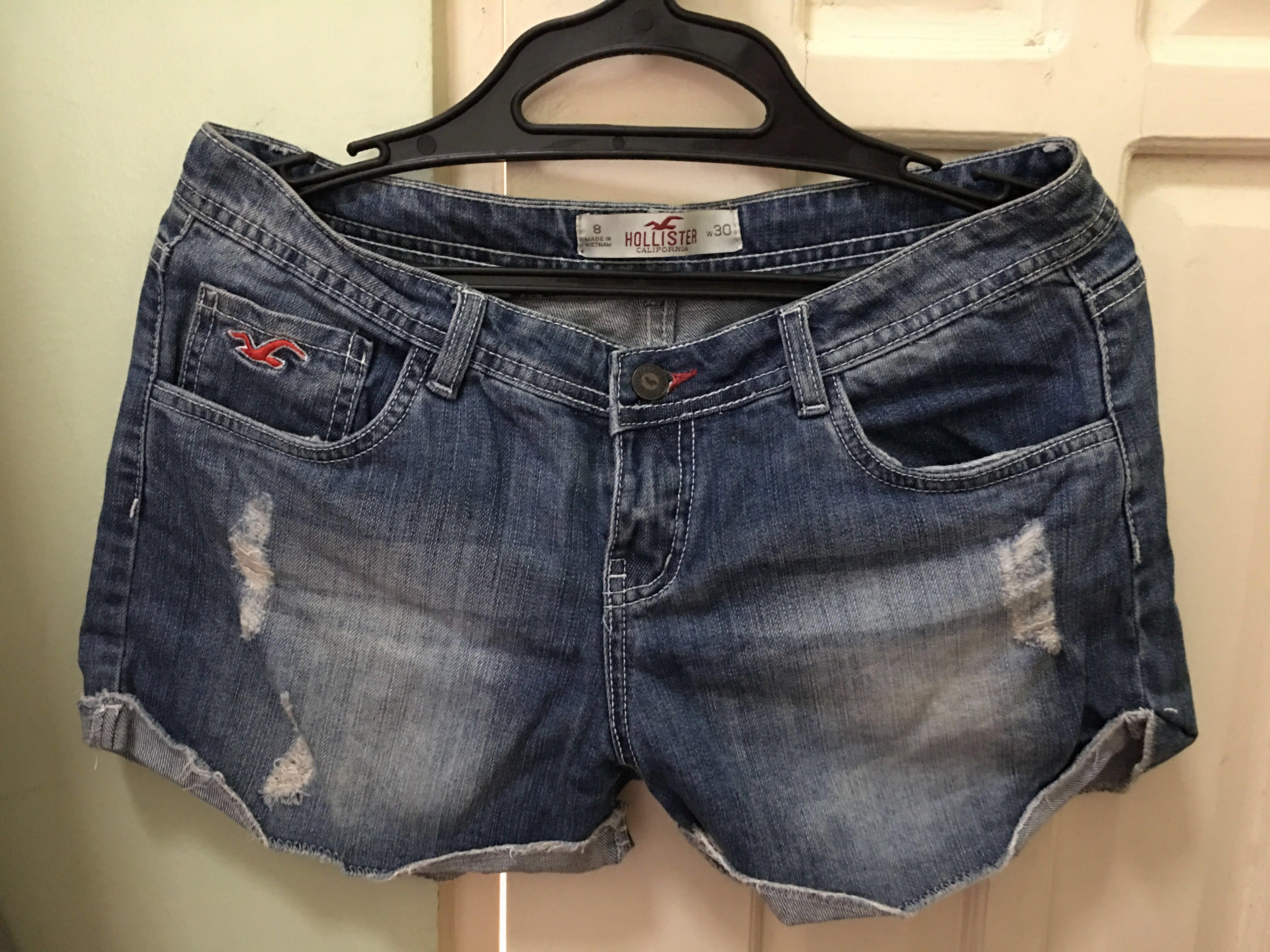 hollister ripped jean shorts