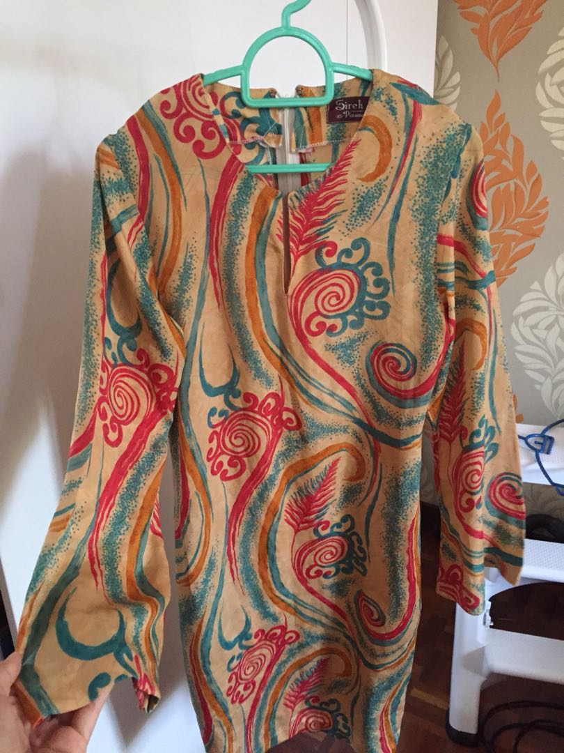Kurung Modern Sireh Pinang Muslimah Fashion Tops On Carousell Video 4k và hd luôn sẵn sàng cho nle. carousell