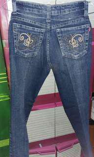 Celana jins 1