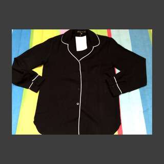 Black shirt