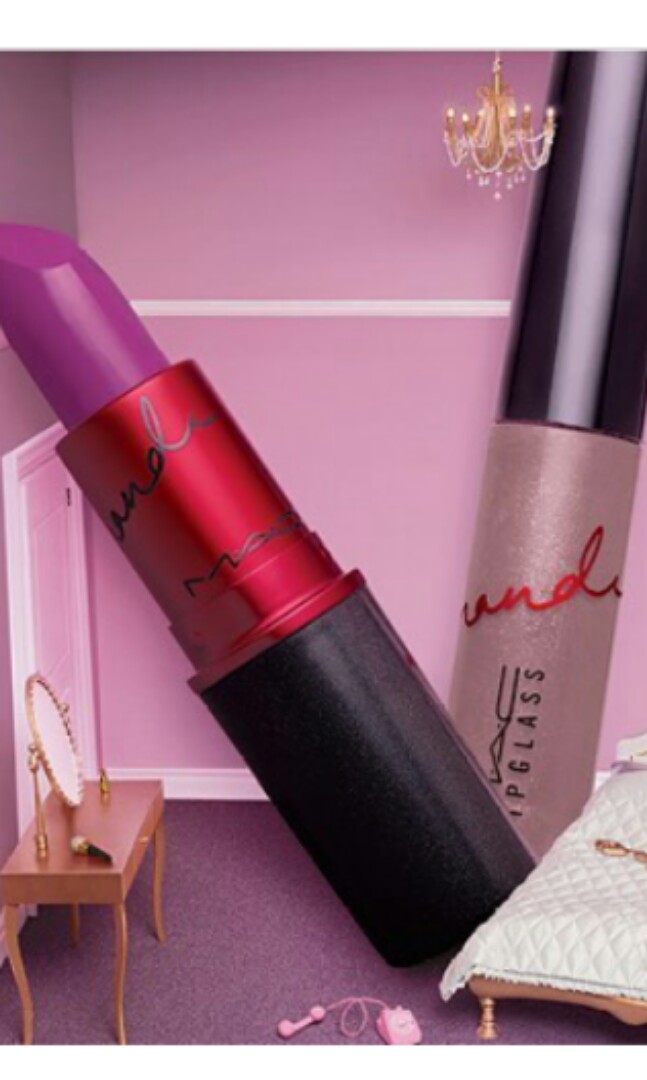 ariana lipstick