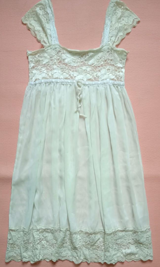 Chiffon Dress (Category: Dresses) located in Quezon City. Submitted by sampleholics (Listing ID 187120866, Image 1). Description: Length: 37 inches from shoulder to bottom Can fit up to small-medium body frame. #garagesale11 #ukayfever.
