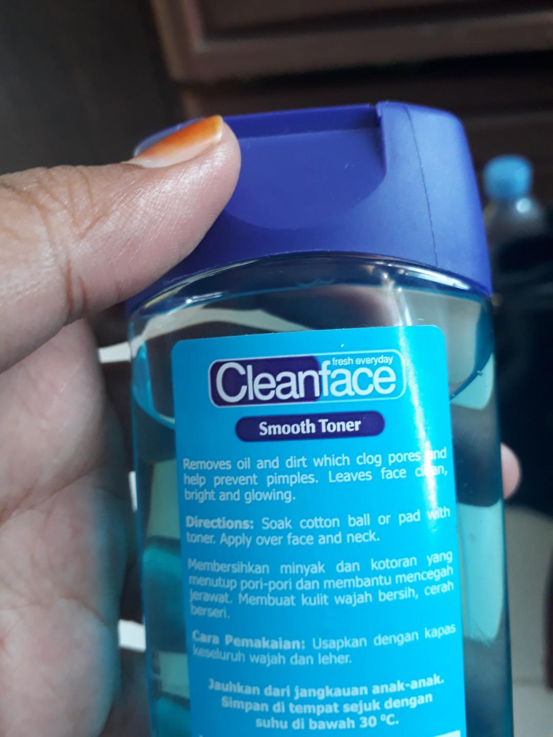 clean face toner