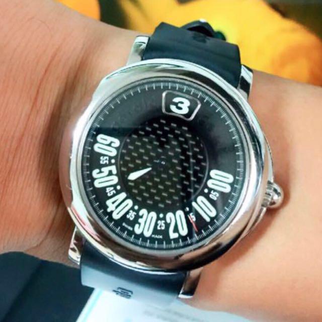 Gerald genta cheap retro sport